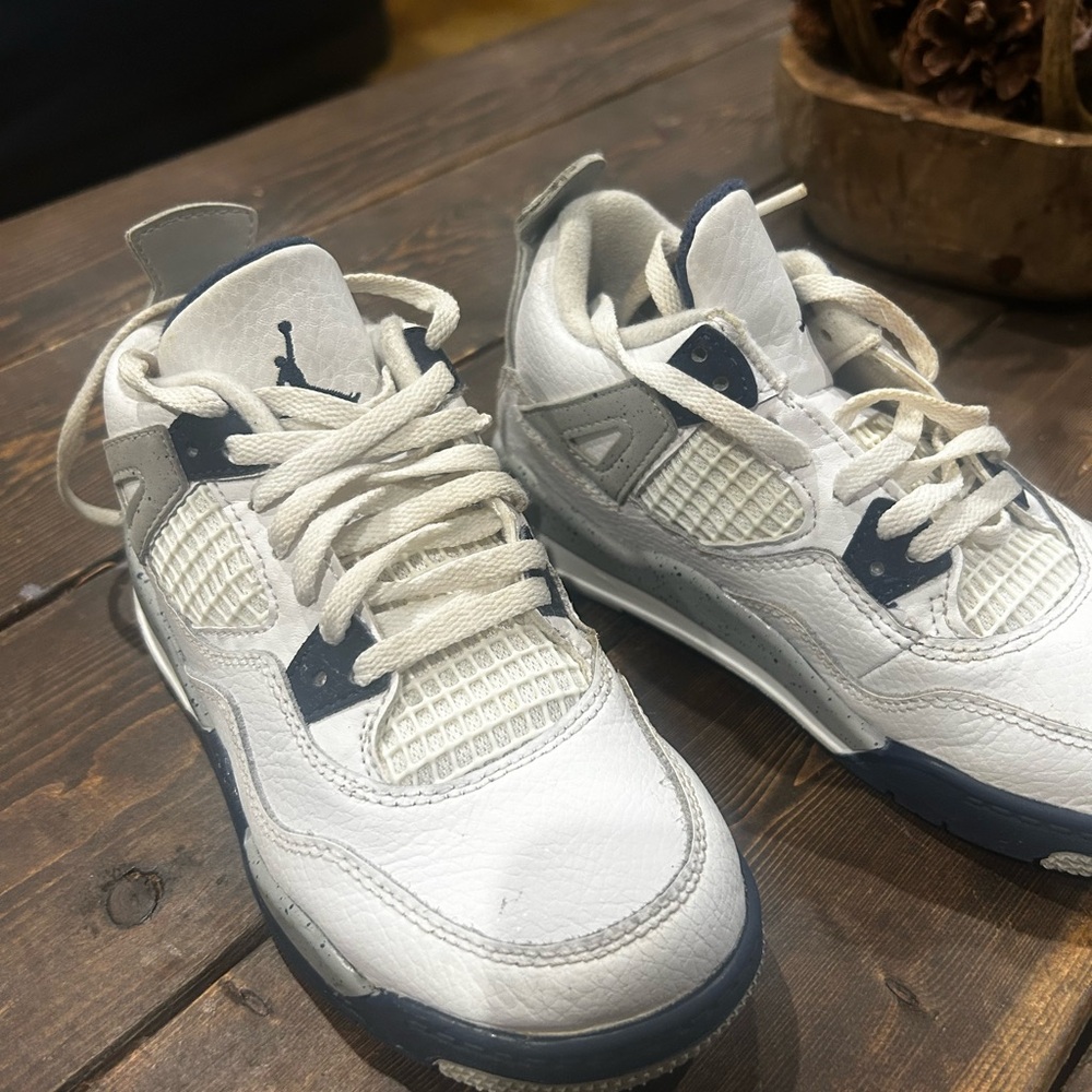 Jordan Kids White and Navy Retro Basketball Sneakers